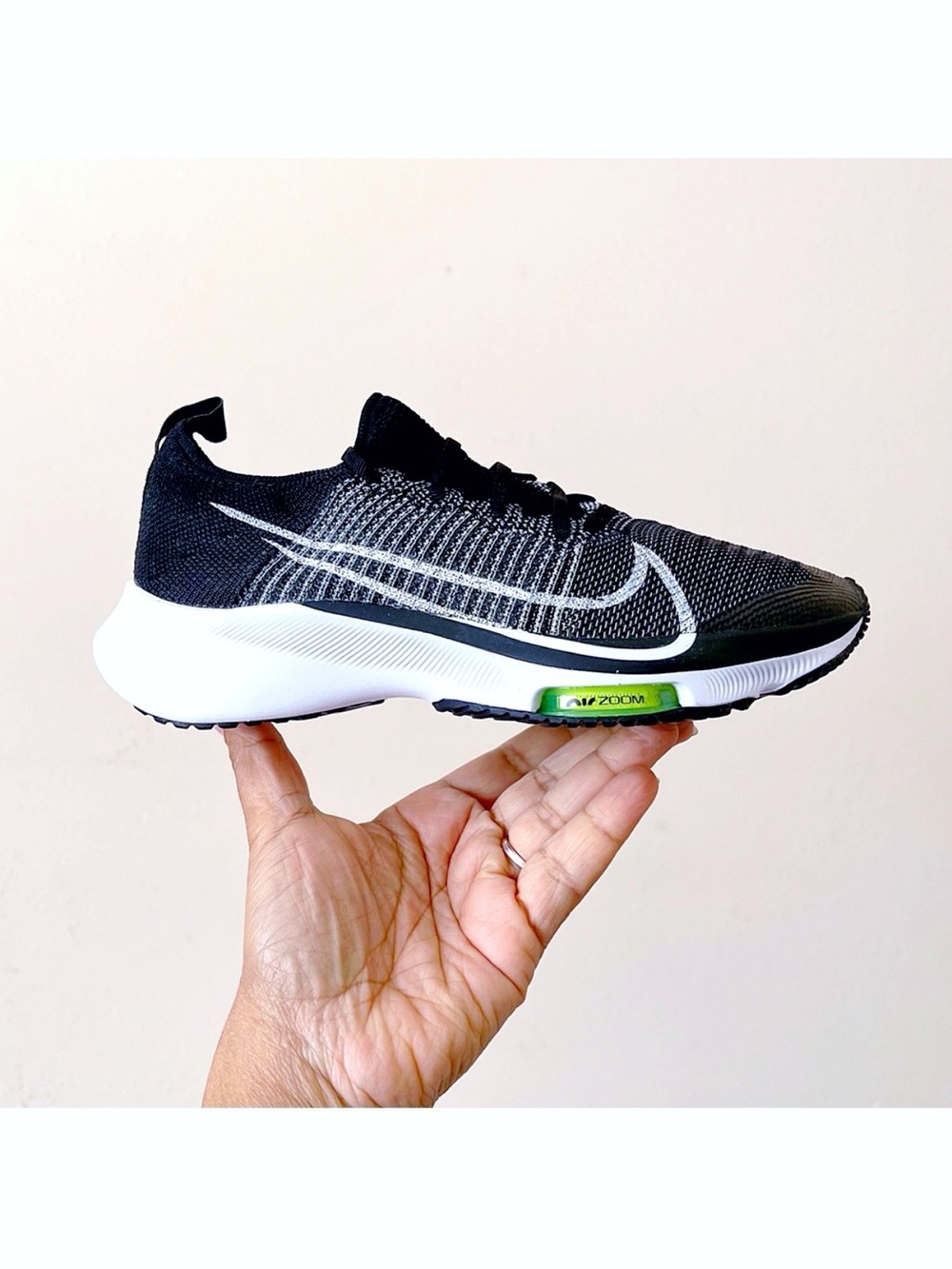 Nike Air Zoom Tempo FLyknit Running Shoes Size 5Y / 6.5 Women